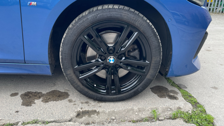 BMW 2 Series 225xe M Sport Premium 5dr Auto Hatchback